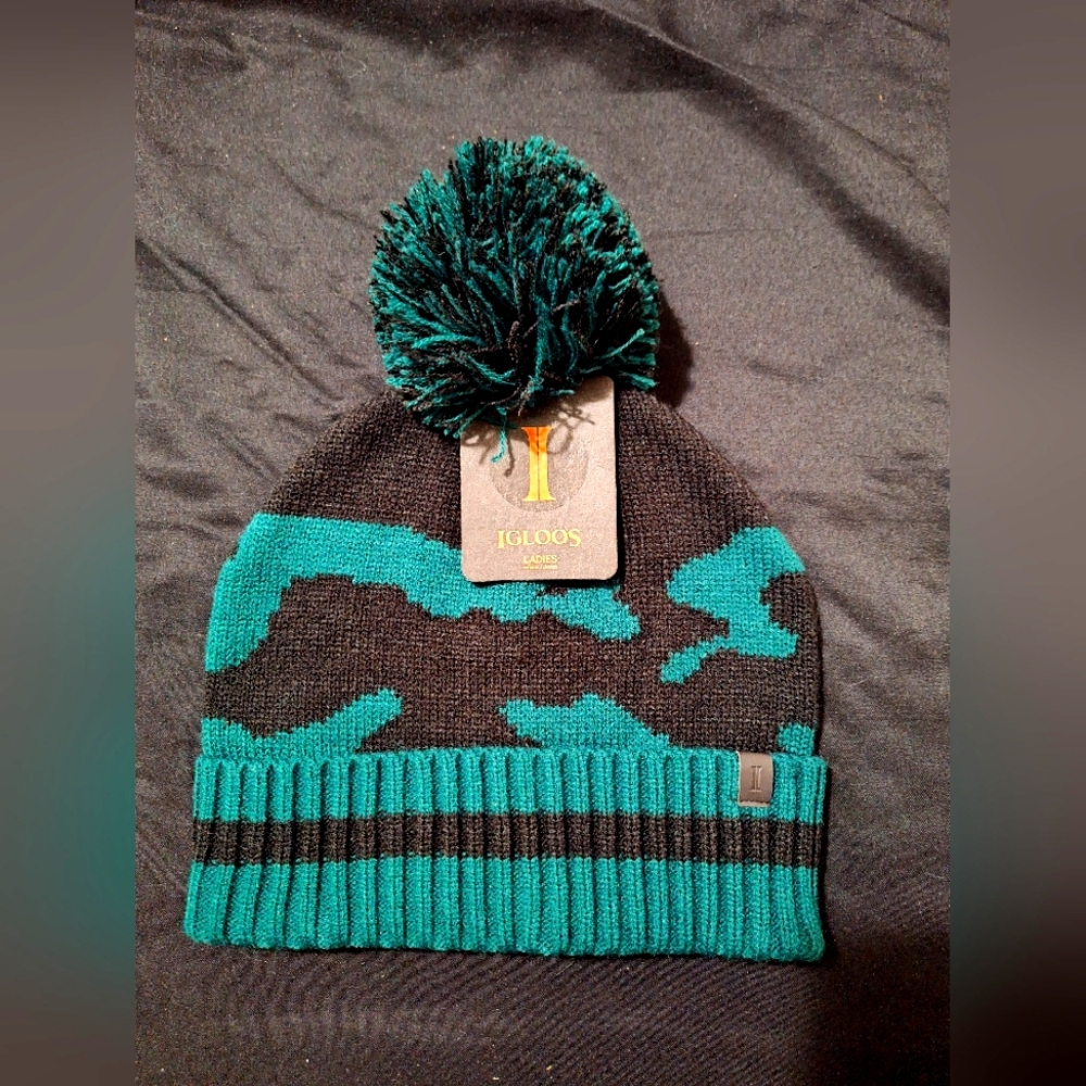 Black and teal beanie